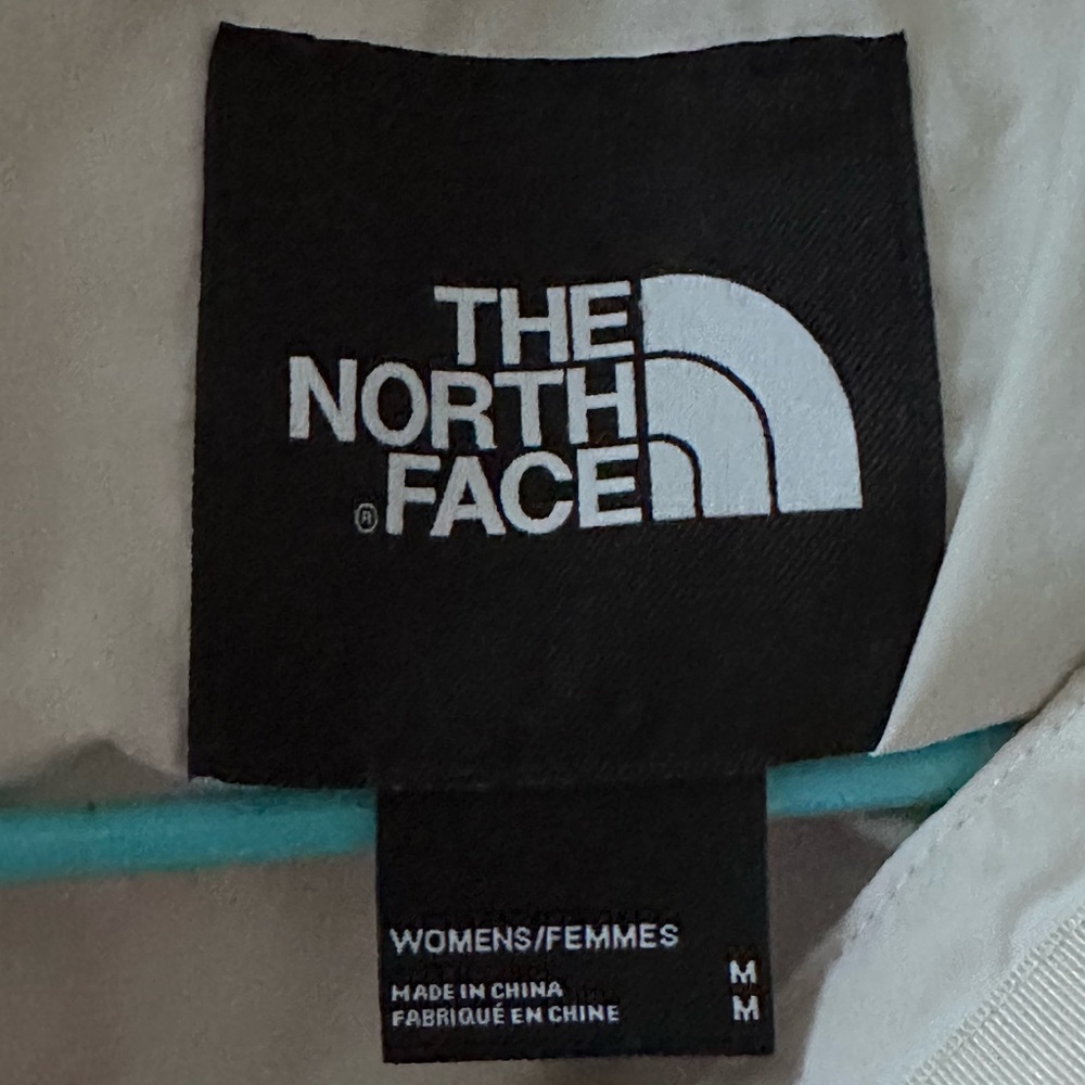 The North Face Women’s Gotham 550 Down Winter Jacket size - Picture 8 of 9